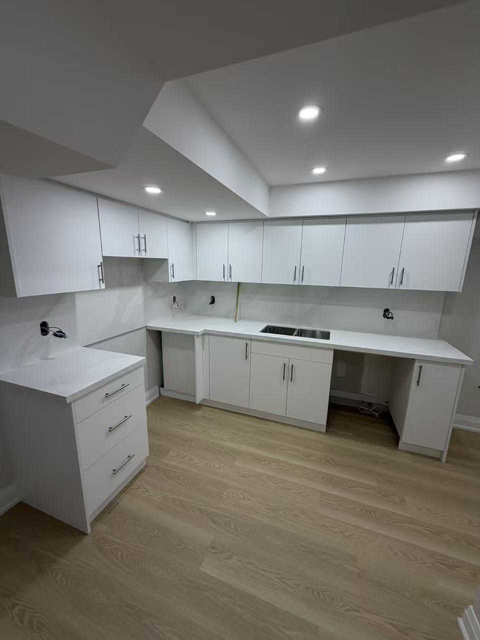 Completed luxury kitchen renovation by WEIVA Homes